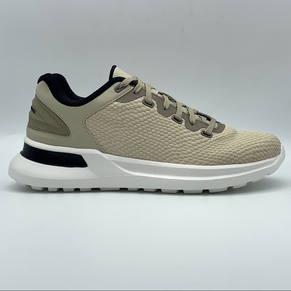 Vince Camuto Eamon Oyster Grey Lace-Up Sneaker - Picture 3 of 16